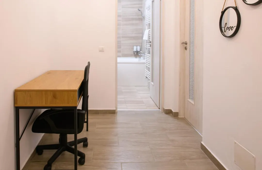Smart Living Plaza-1